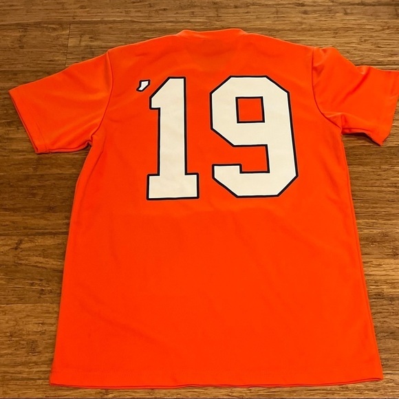 New! Denver Broncos NFL + Rolling Stones collectors' v-neck shirt - Picture 10 of 11
